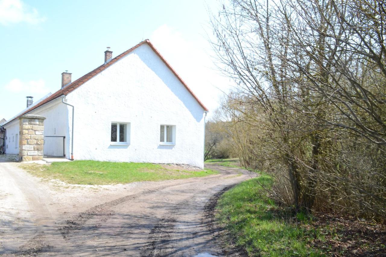 Dvur Dolenec Rohoznice (Hradec Kralove) Exterior foto
